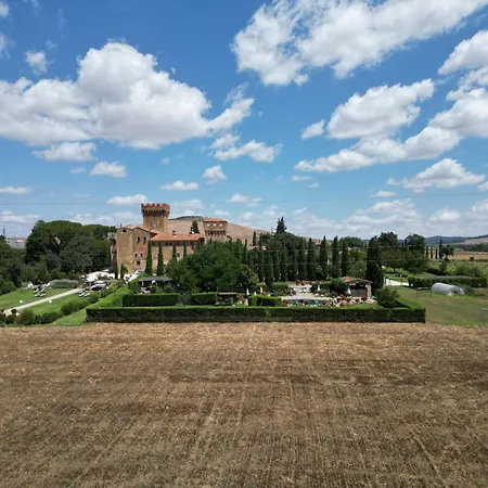 Castello La Grancia Di Spedaletto Çiftlik konaklama