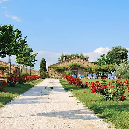 Çiftlik konaklama Castello La Grancia Di Spedaletto *