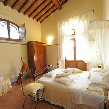 Çiftlik konaklama Castello La Grancia Di Spedaletto *